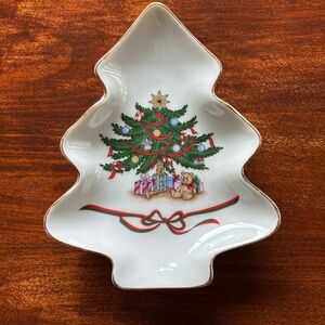 Christmas Tree Dish Gold Trimmed Candy Japan Porcelain Holiday 5x6